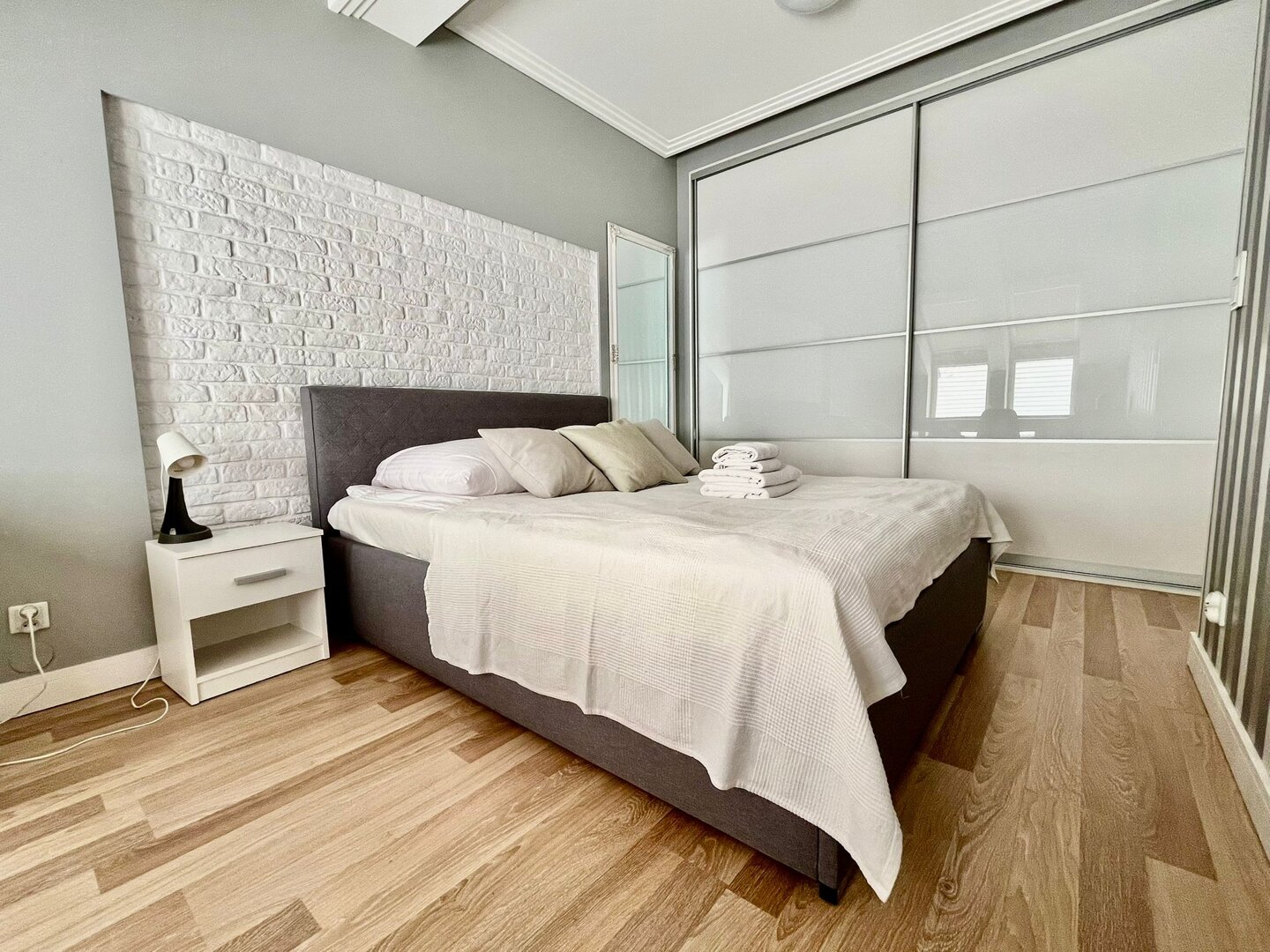 Easy Rent Apartments  - 11
