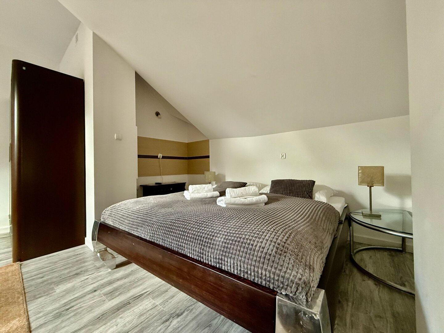 EASY RENT Apartments- Willa Alba Szara Eminencja